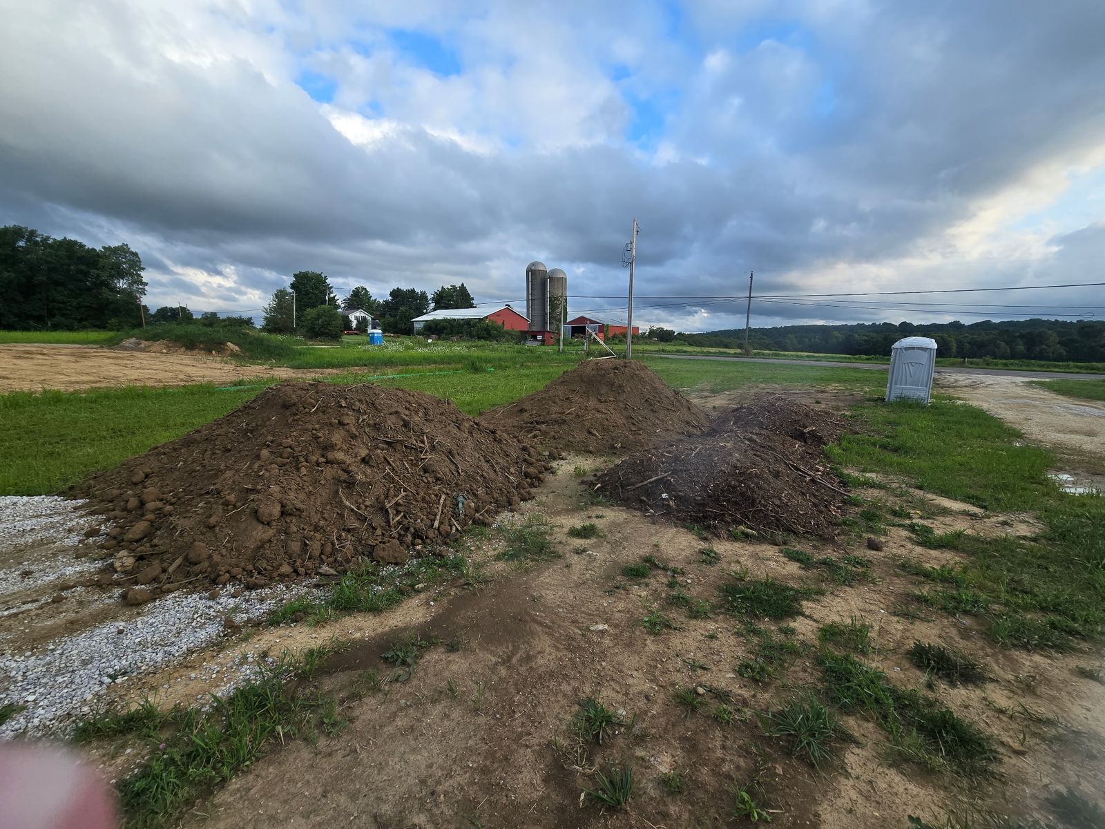 Fill dirt available in Northeast Ohio — photo 3